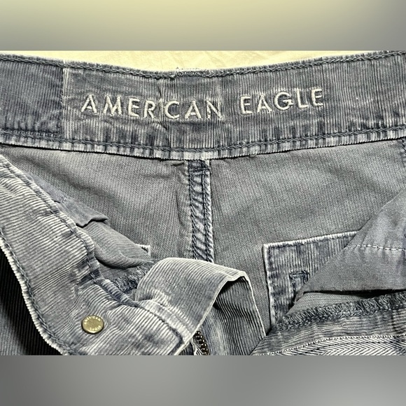 American Eagle Women’s Blue Highest Rise 90s Boyfriend Short Shorts Size 0 - Picture 7 of 14